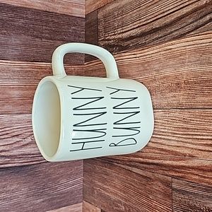 RAE DUNN HUNNY BUNNY MUG